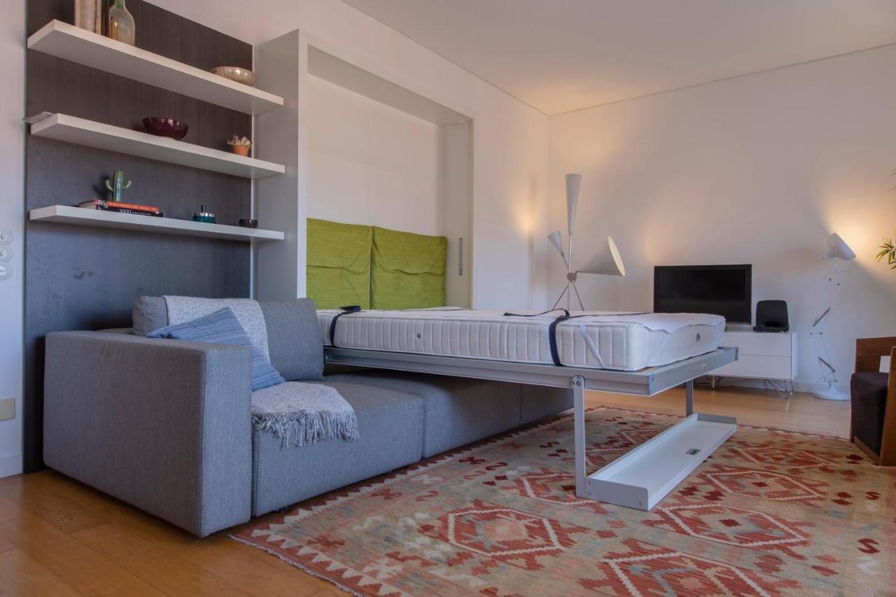 Downtown Apartment Santa Justa Lisbon Bagian luar foto