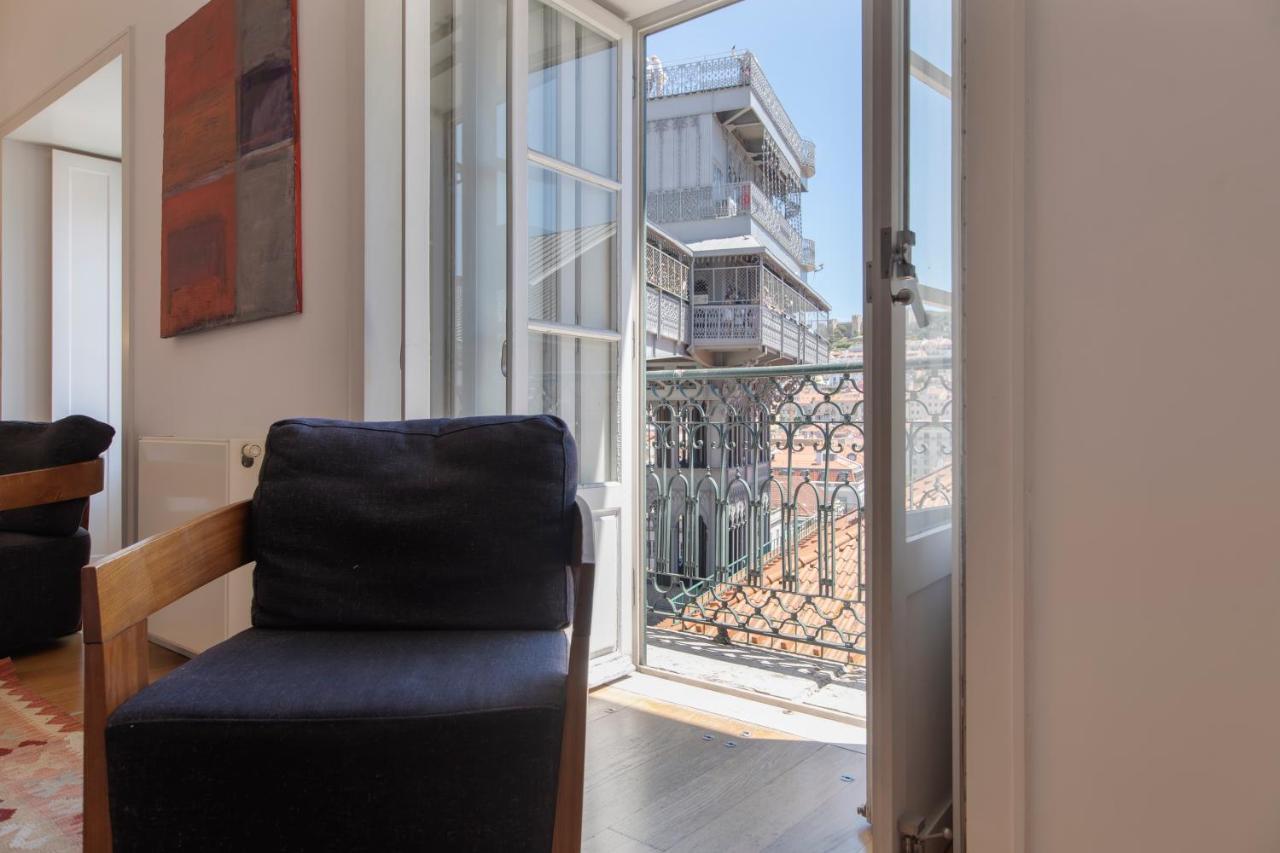 Downtown Apartment Santa Justa Lisbon Bagian luar foto