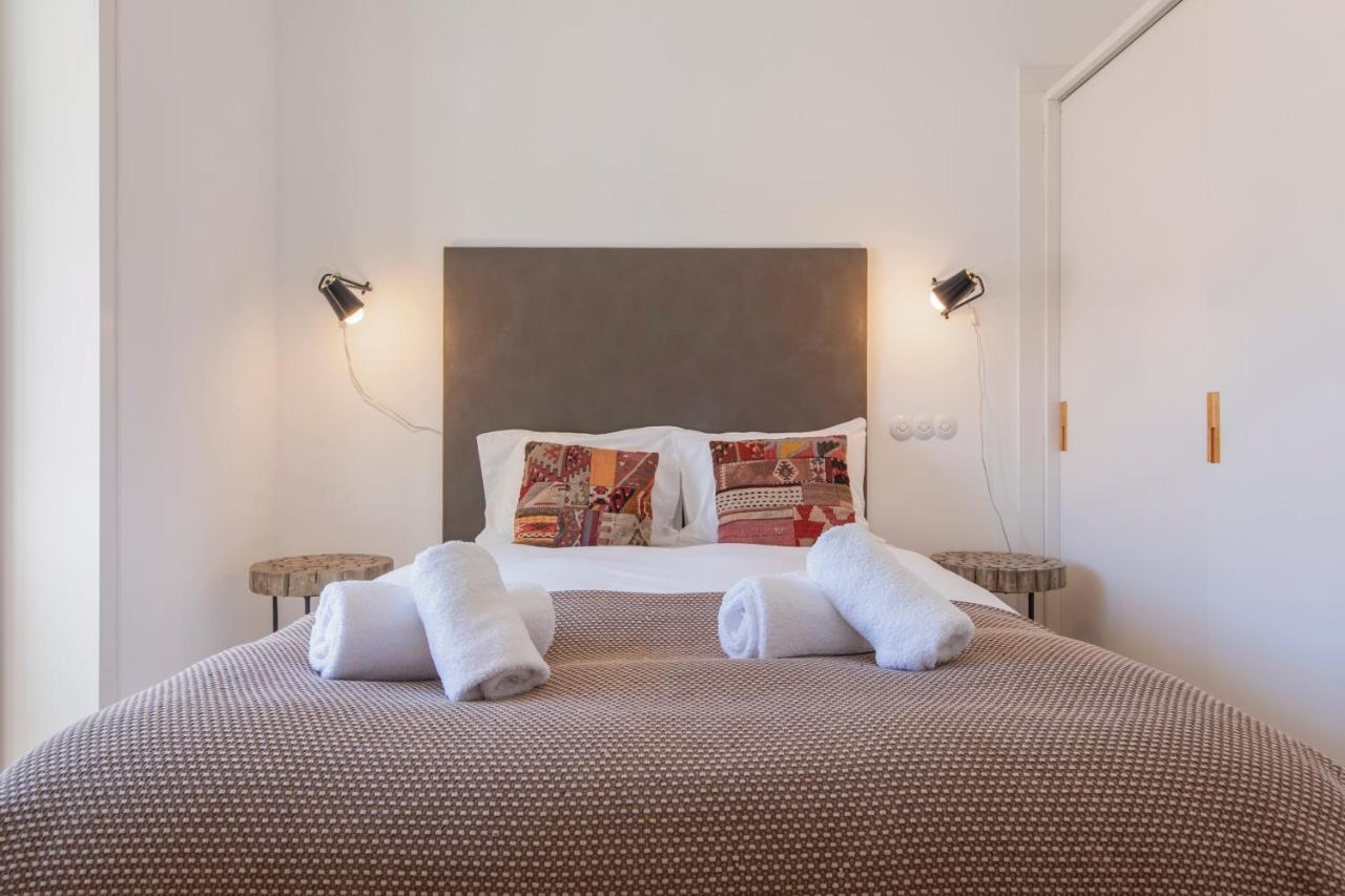 Downtown Apartment Santa Justa Lisbon Bagian luar foto