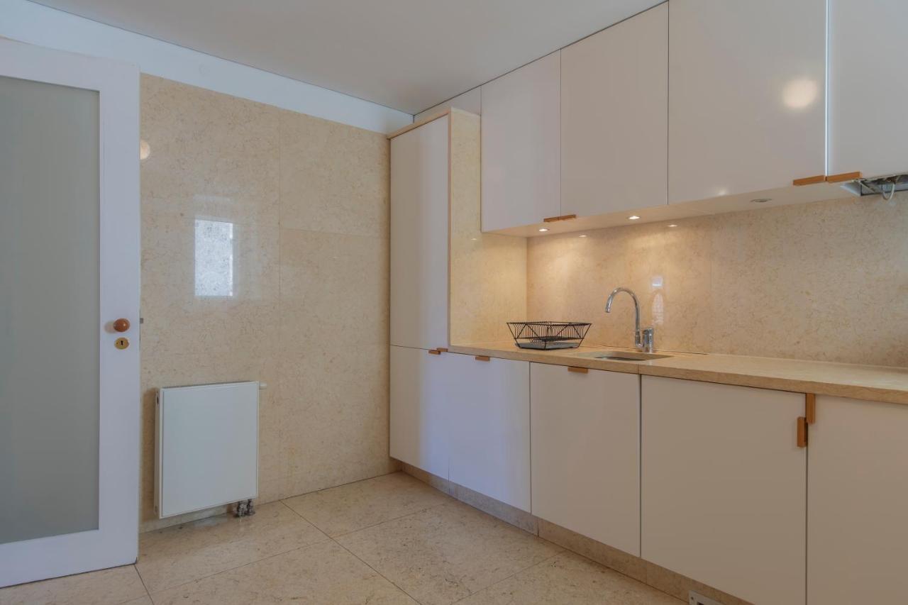Downtown Apartment Santa Justa Lisbon Bagian luar foto